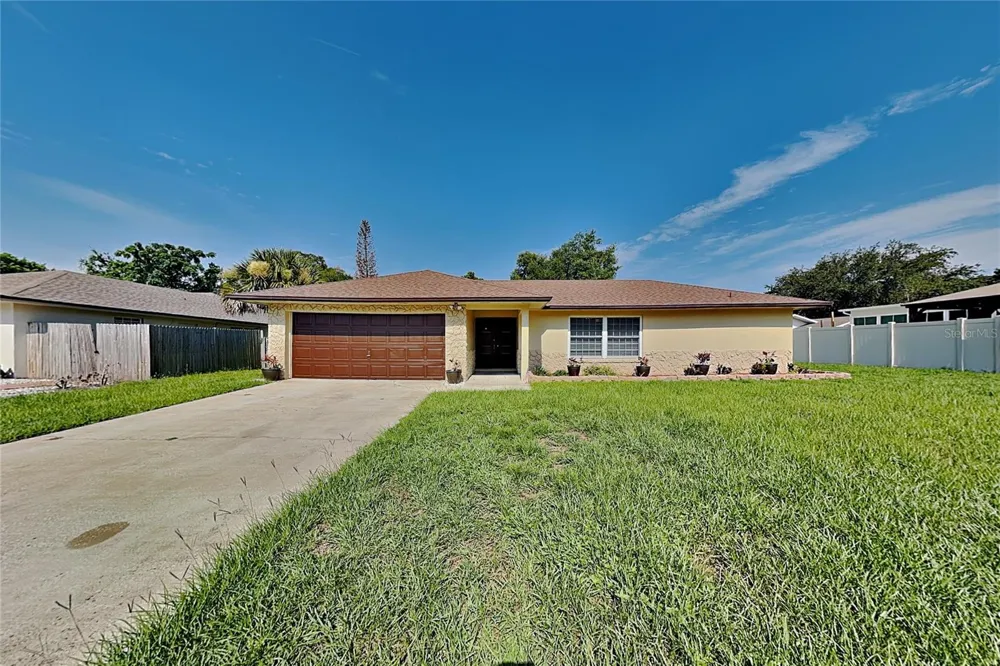 1016 MANCHESTER CIRCLE Winter Park, FL 32792