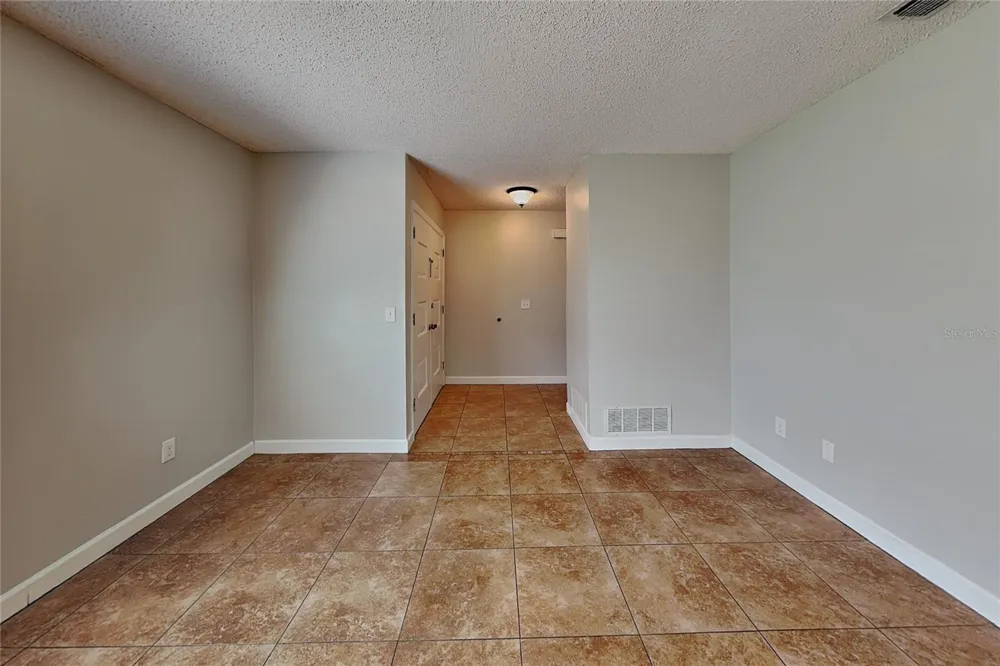 1016 MANCHESTER CIRCLE Winter Park, FL 32792