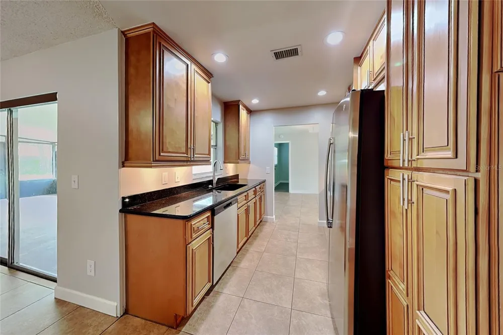 1016 MANCHESTER CIRCLE Winter Park, FL 32792