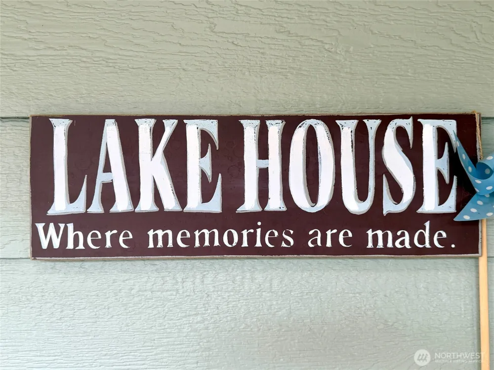 137 Malarkey Lane Oroville, WA 98844