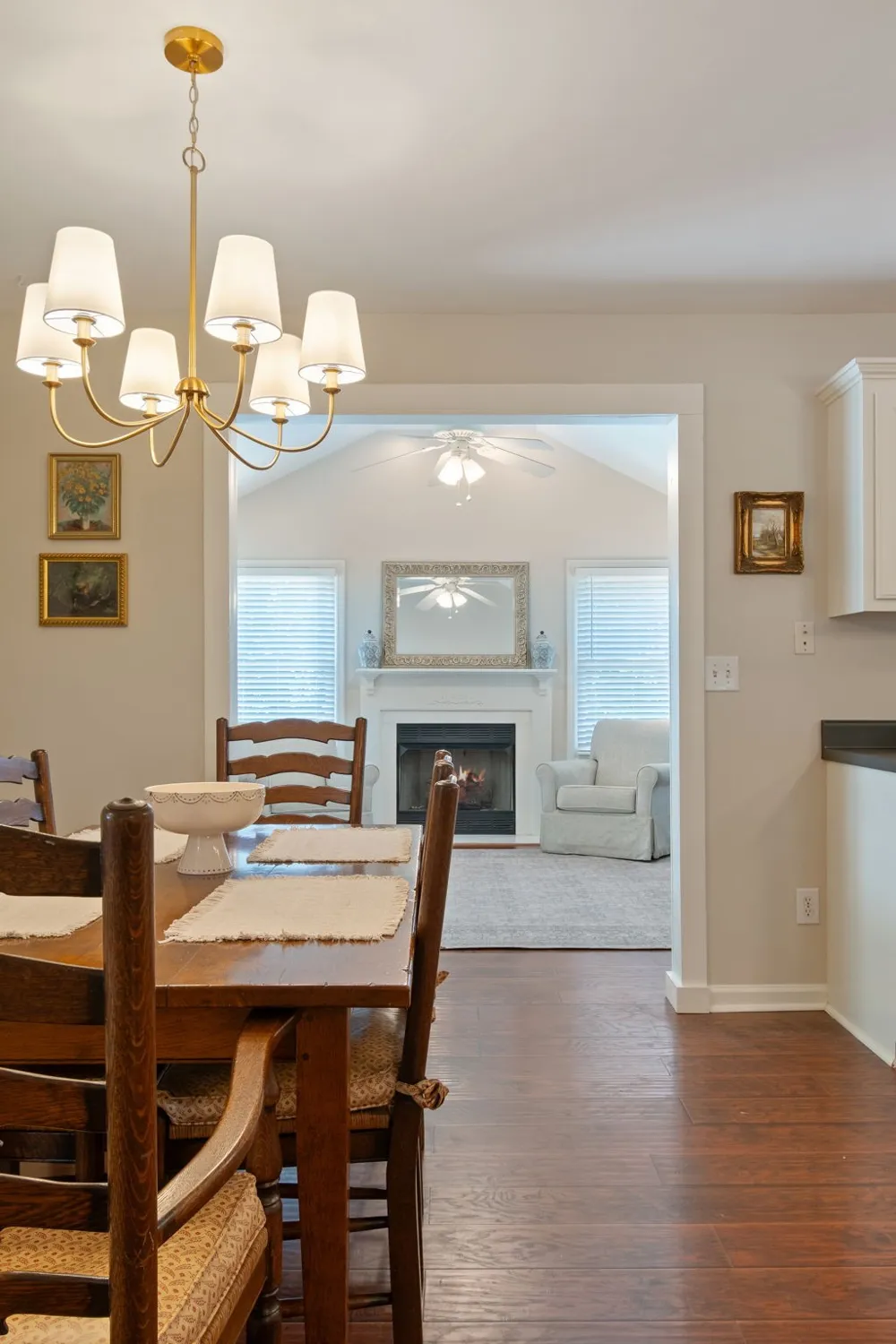2745 Mollys Ct Spring Hill, TN 37174