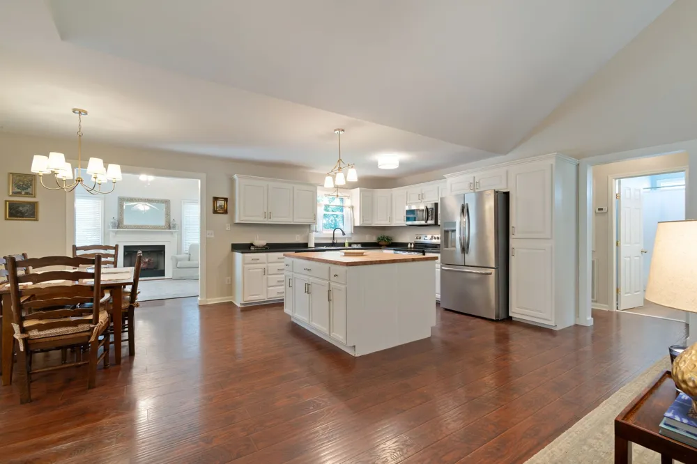 2745 Mollys Ct Spring Hill, TN 37174