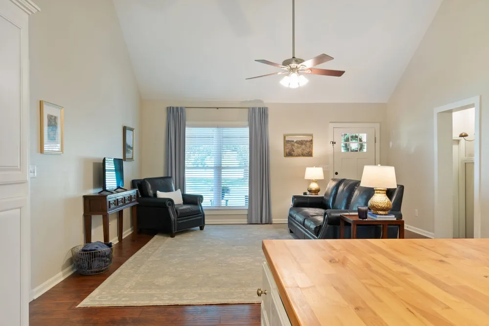 2745 Mollys Ct Spring Hill, TN 37174