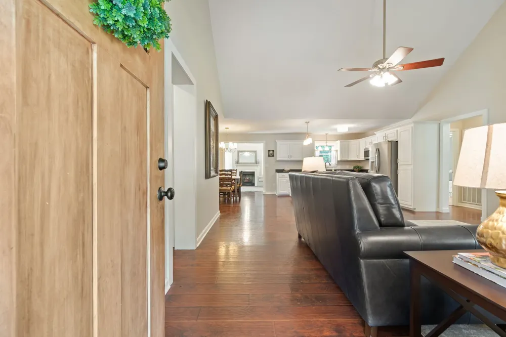 2745 Mollys Ct Spring Hill, TN 37174