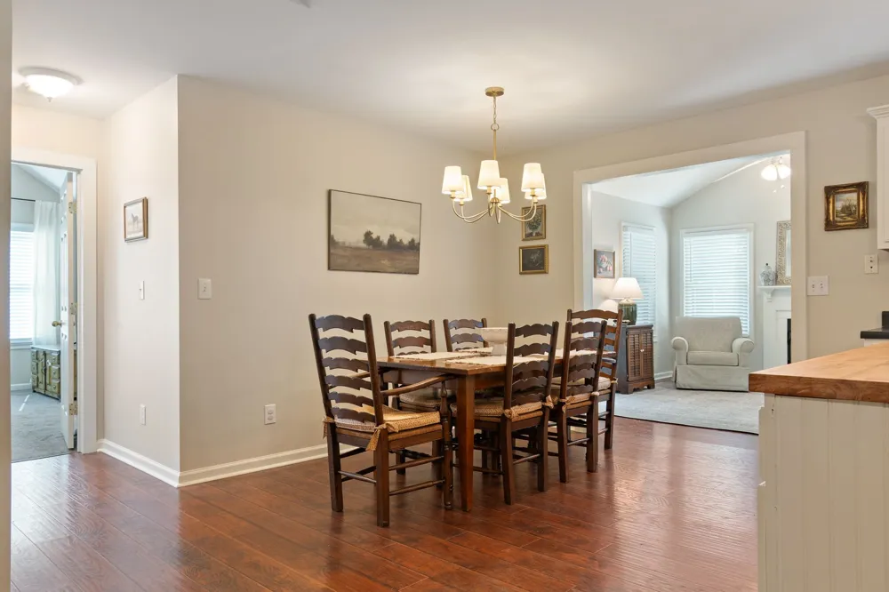 2745 Mollys Ct Spring Hill, TN 37174