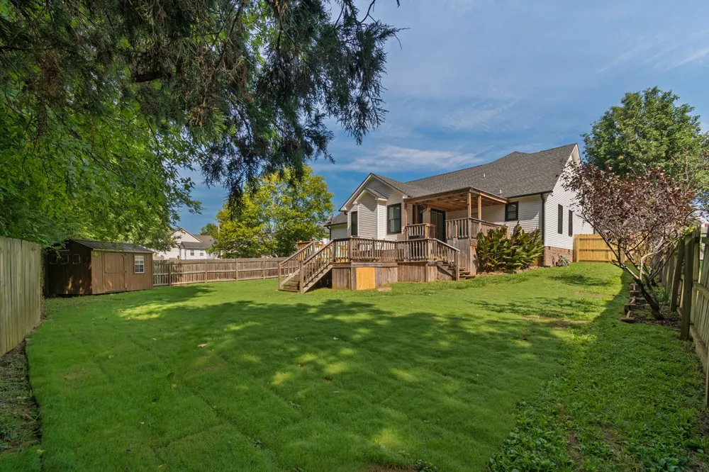 2745 Mollys Ct Spring Hill, TN 37174