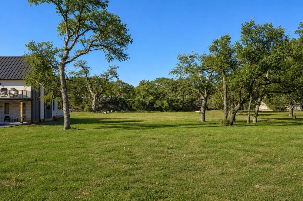 612 Pecan Creek Horseshoe Bay, TX 78657