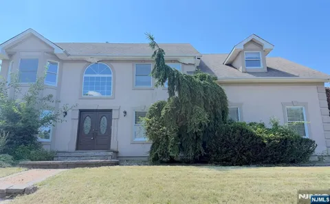 33 McGuire Drive