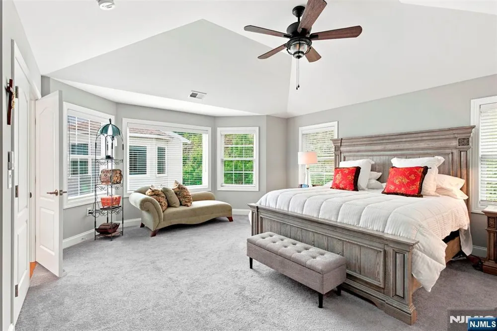 59 Halina Lane Butlerugh, NJ 07405