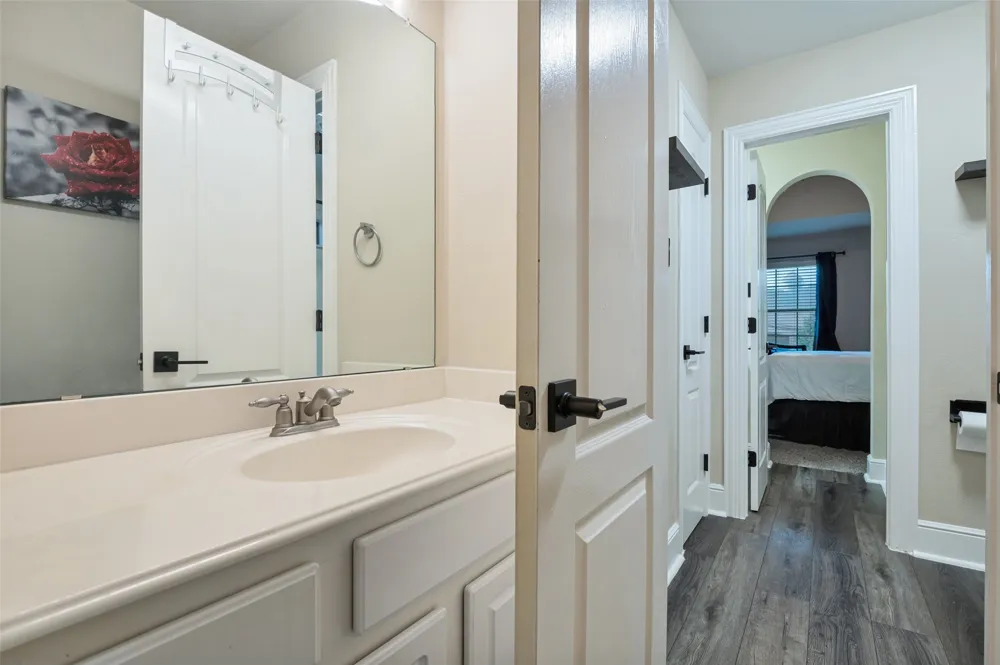 1633 Turtle Point Drive DeSoto, TX 75115