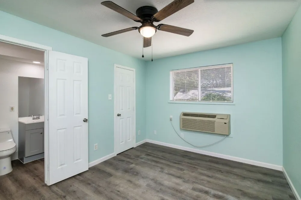 811 S Mesquite Street #7 Arlington, TX 76010