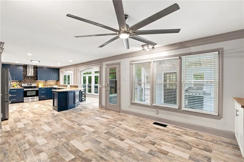 2069 Ursuline Way NW Acworth, GA 30101
