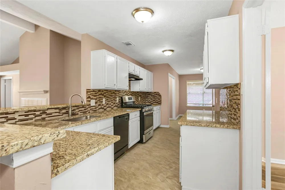 8235 Alabaster Drive Houston, TX 77083