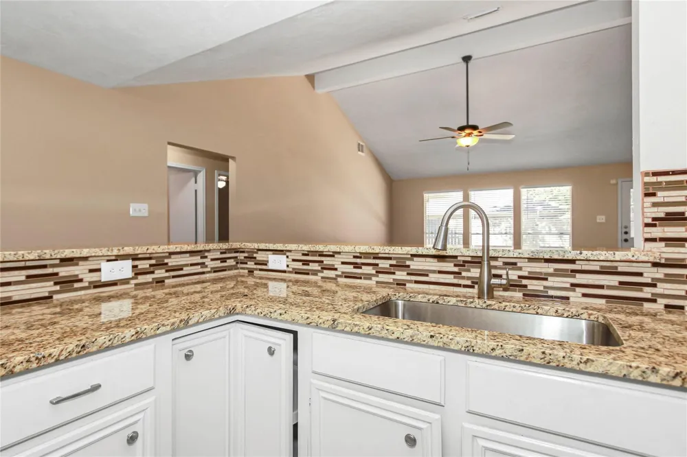 8235 Alabaster Drive Houston, TX 77083