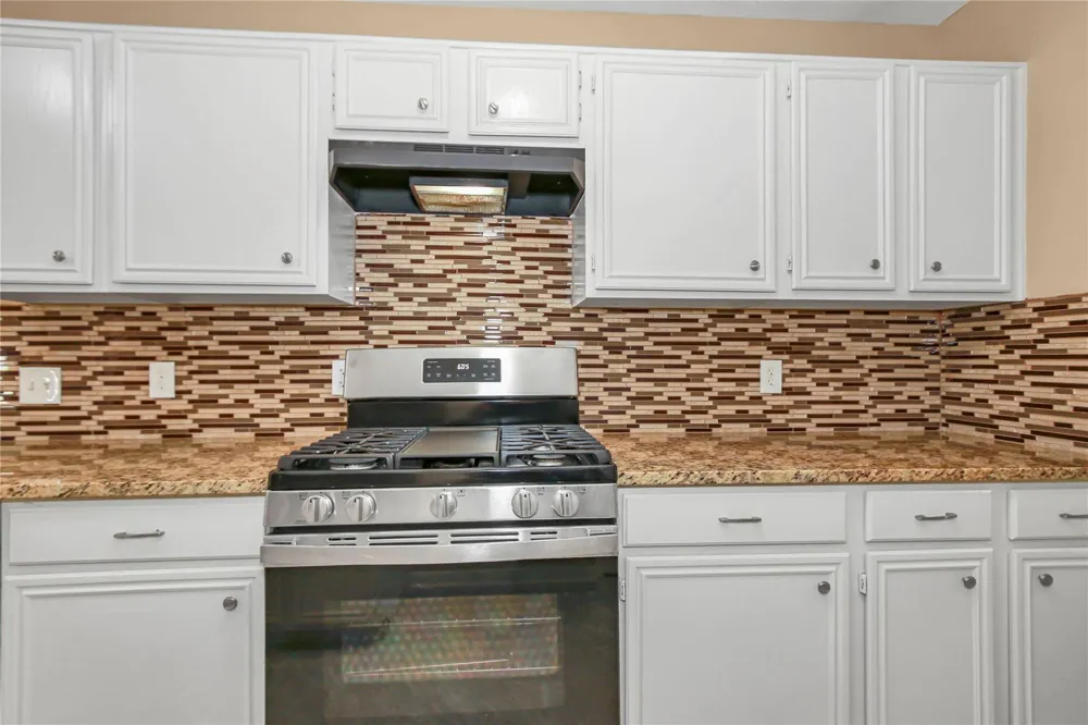 8235 Alabaster Drive Houston, TX 77083