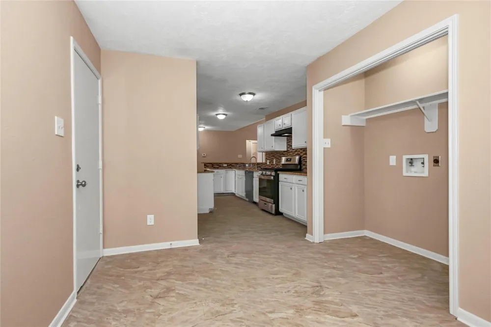 8235 Alabaster Drive Houston, TX 77083