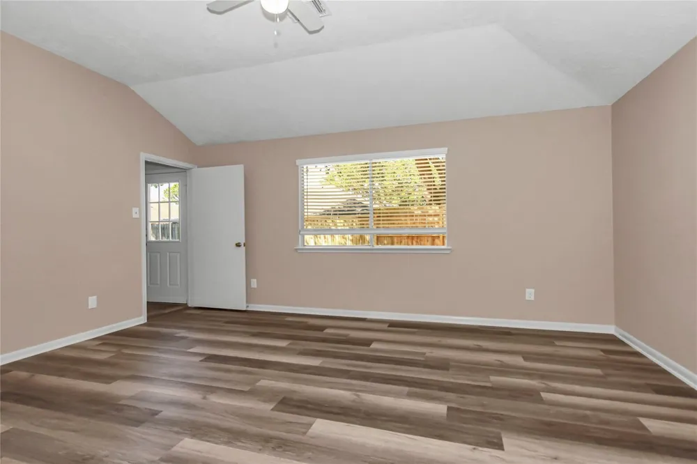 8235 Alabaster Drive Houston, TX 77083