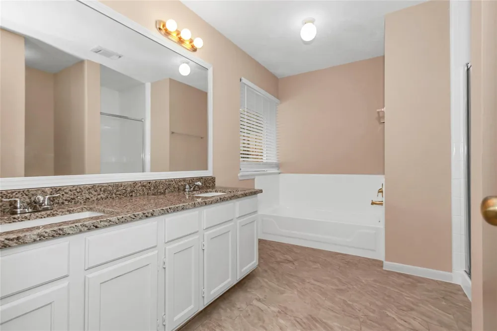 8235 Alabaster Drive Houston, TX 77083
