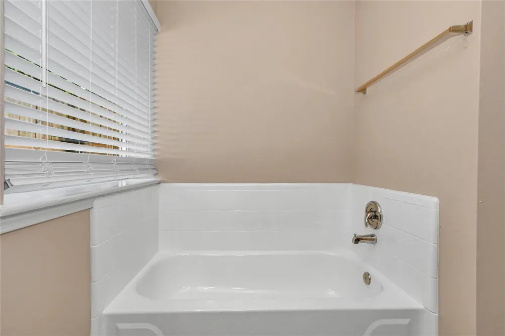 8235 Alabaster Drive Houston, TX 77083
