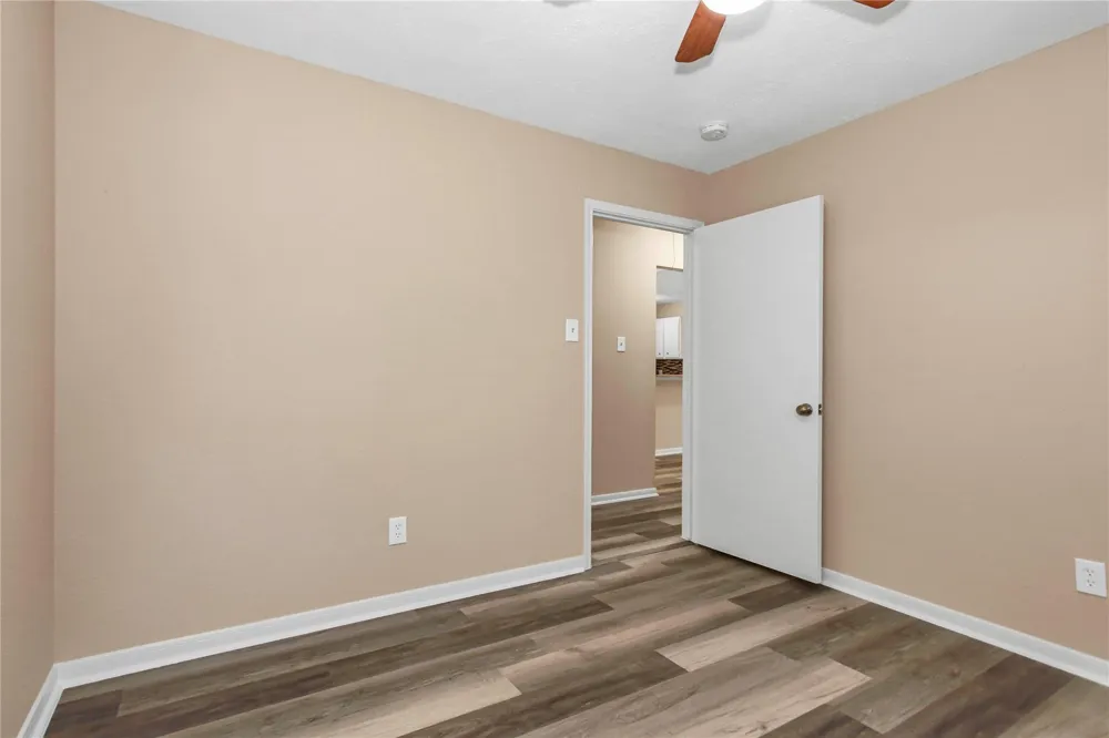 8235 Alabaster Drive Houston, TX 77083