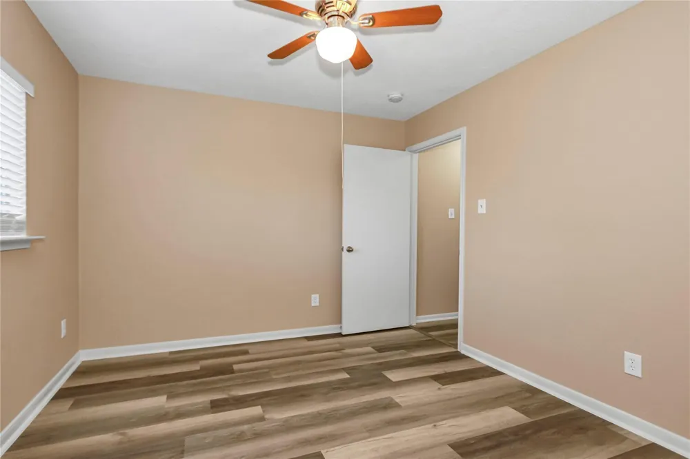 8235 Alabaster Drive Houston, TX 77083