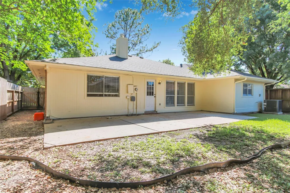 8235 Alabaster Drive Houston, TX 77083