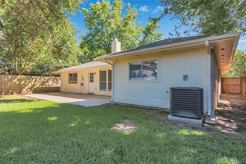 8235 Alabaster Drive Houston, TX 77083