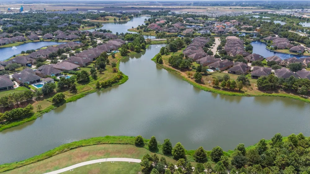 29035 Hickory Manor Lane Fulshear, TX 77441
