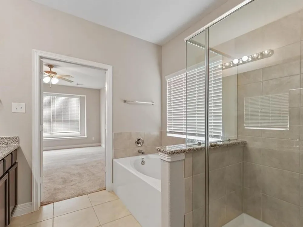 10052 Gold Finch Run Magnolia, TX 77354