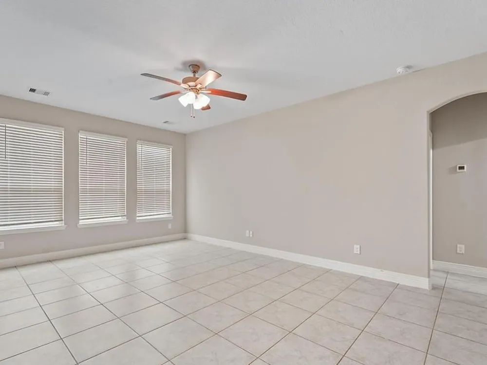 10052 Gold Finch Run Magnolia, TX 77354