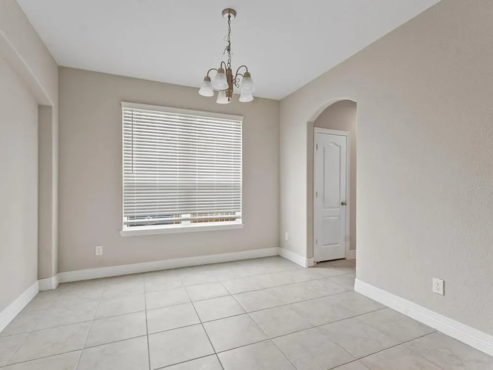 10052 Gold Finch Run Magnolia, TX 77354