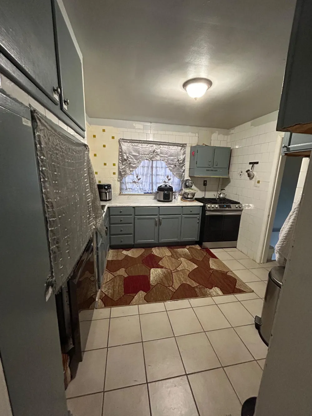 6878 Abington Avenue Detroit, MI 48228