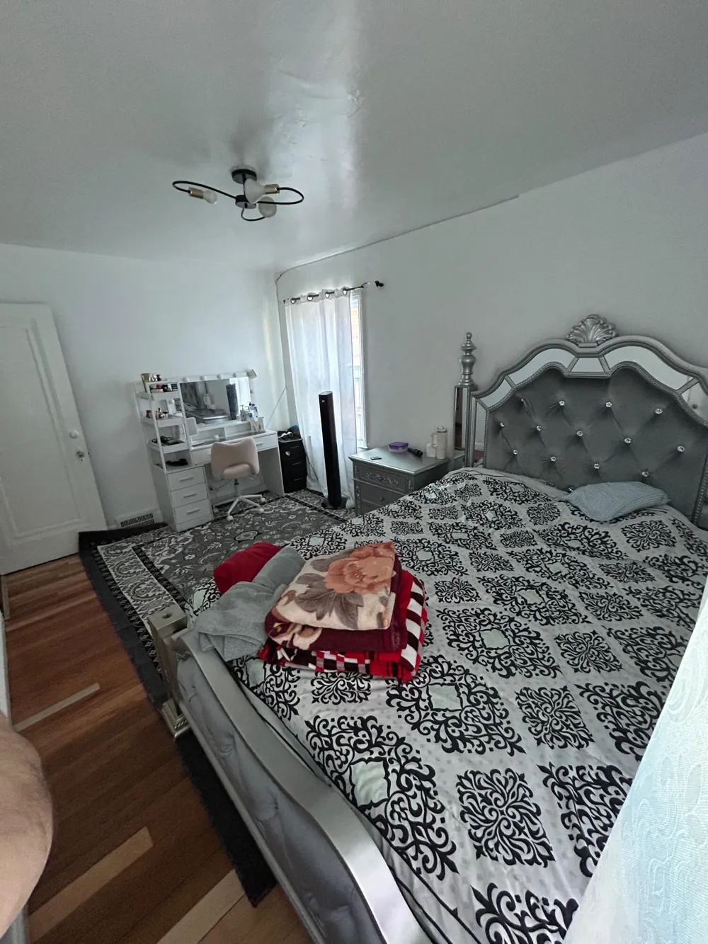 6878 Abington Avenue Detroit, MI 48228