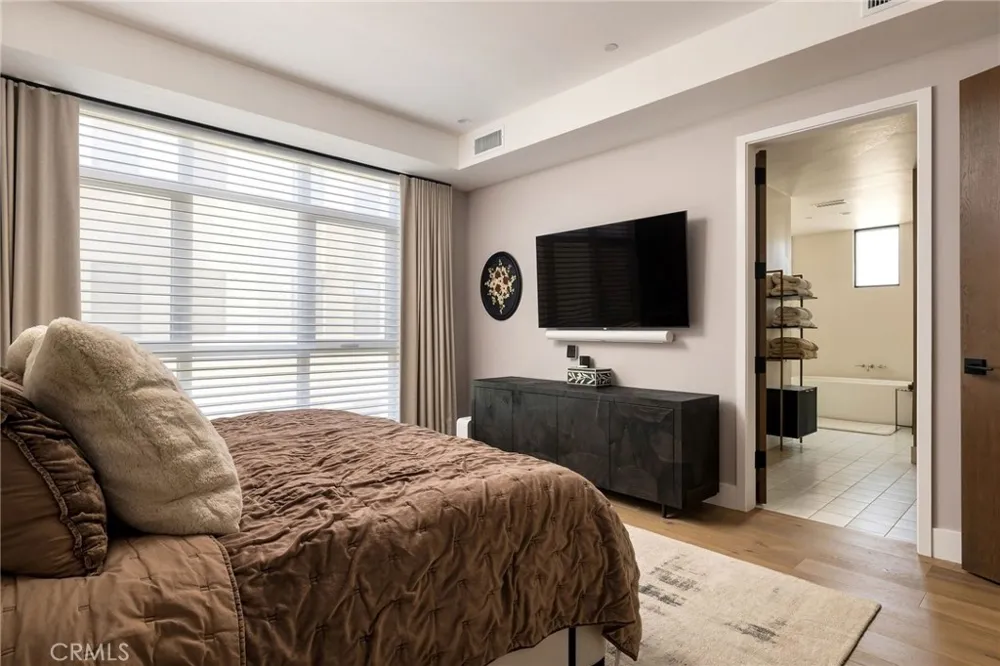4291 Uptown Newport Dr #3 Newport Beach, CA 92660