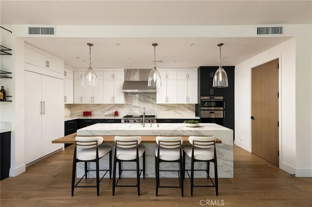 4291 Uptown Newport Dr #3 Newport Beach, CA 92660