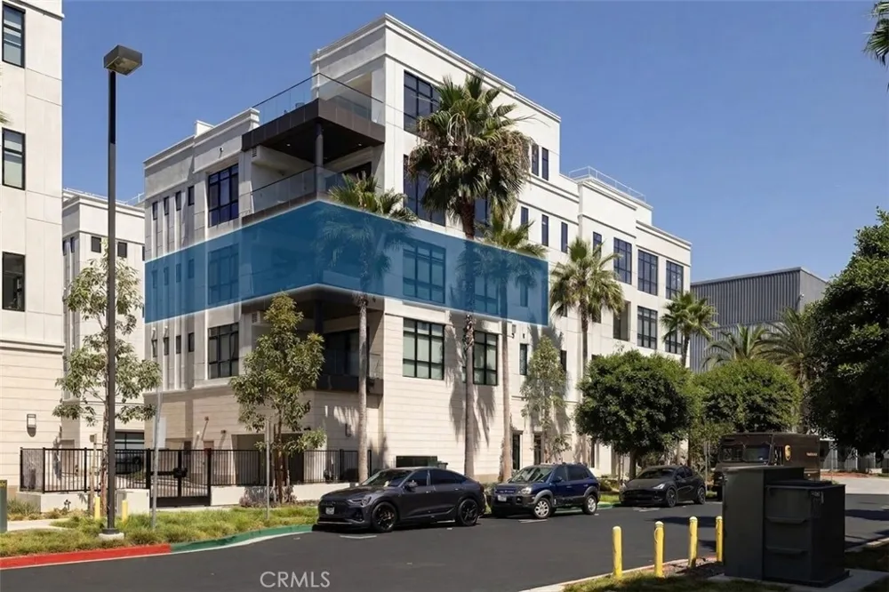 4291 Uptown Newport Dr #3 Newport Beach, CA 92660