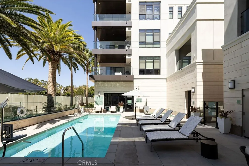 4291 Uptown Newport Dr #3 Newport Beach, CA 92660
