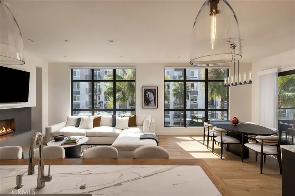 4291 Uptown Newport Dr #3 Newport Beach, CA 92660
