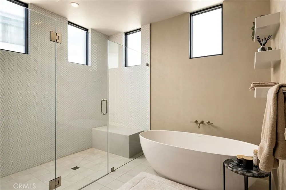 4291 Uptown Newport Dr #3 Newport Beach, CA 92660