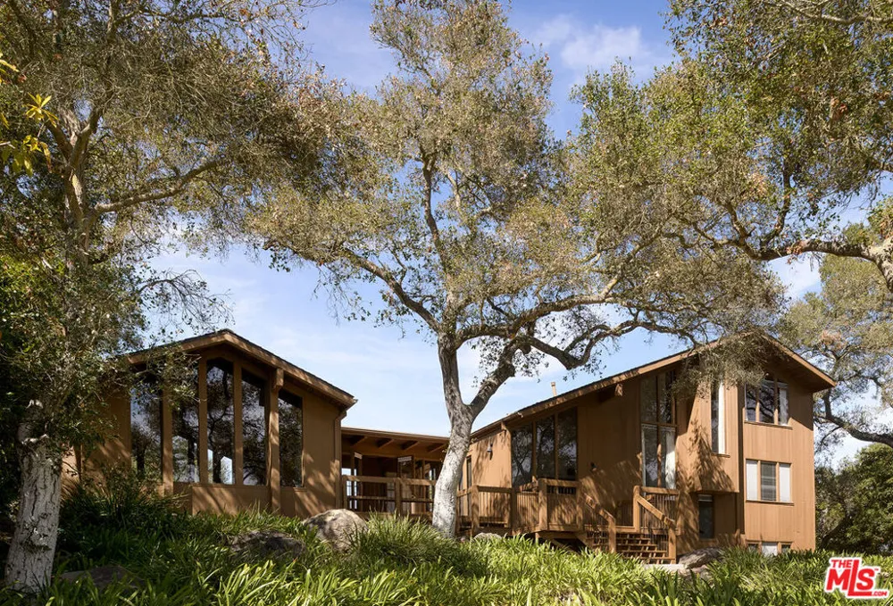 1303 Las Alturas Road Santa Barbara, CA 93103