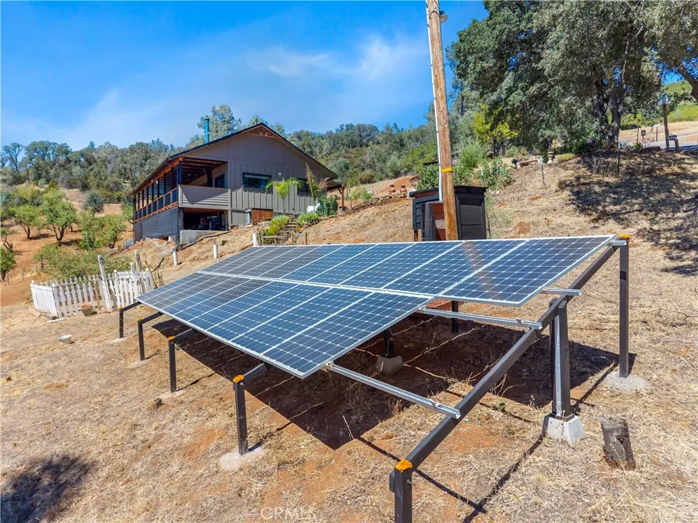 14244 Sanns Court Clearlake Oaks, CA 95423