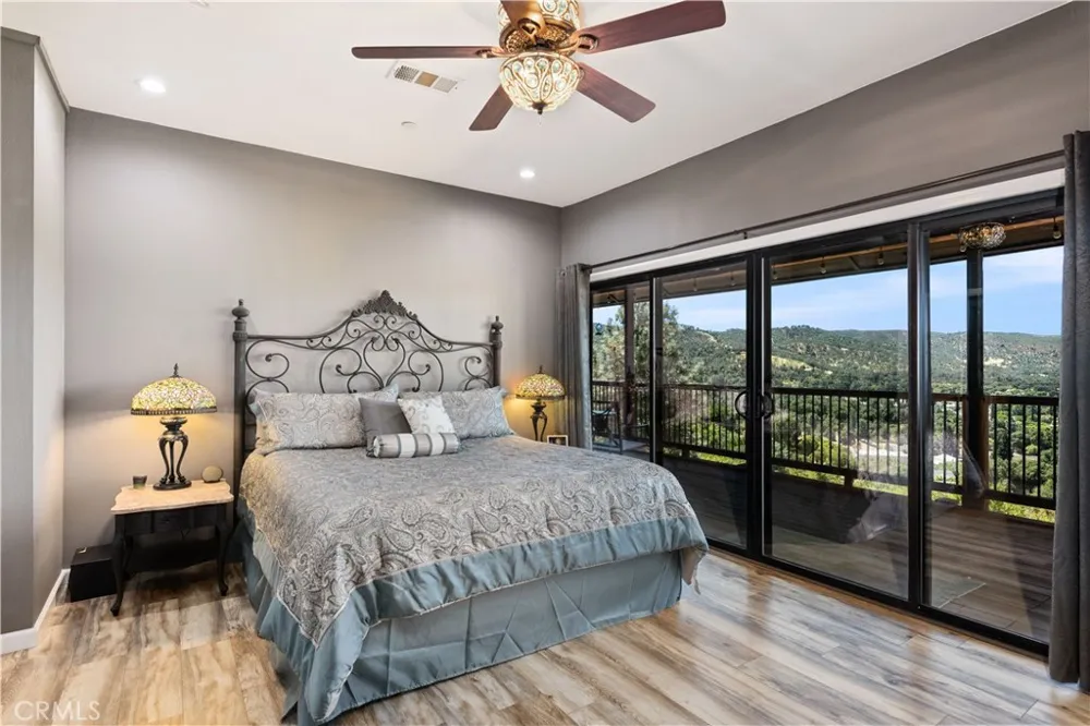 14244 Sanns Court Clearlake Oaks, CA 95423