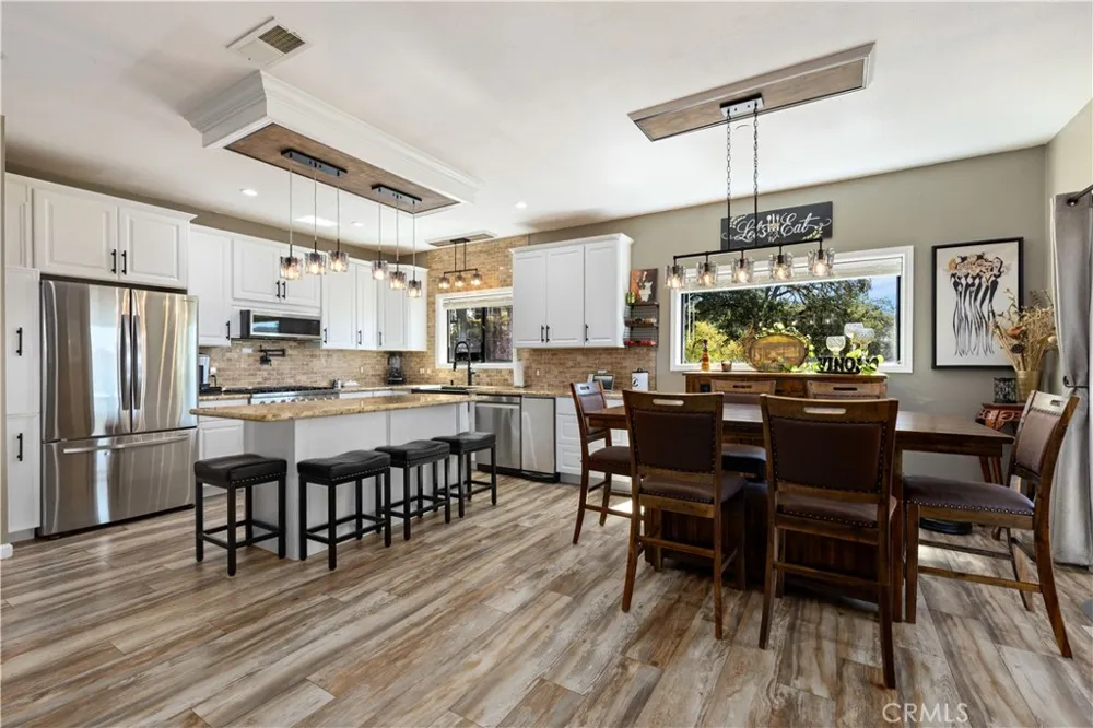 14244 Sanns Court Clearlake Oaks, CA 95423