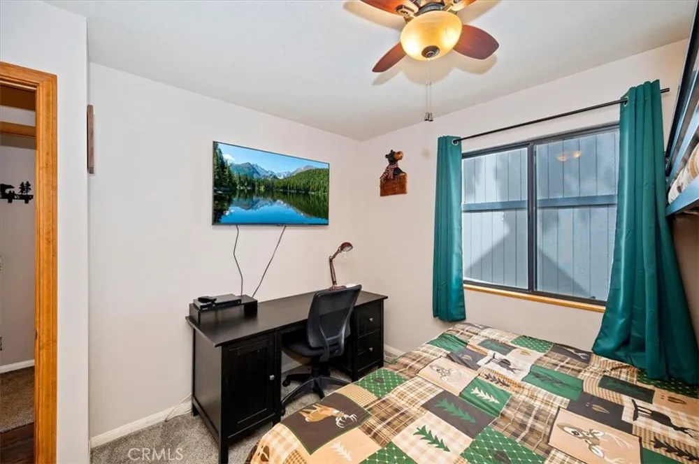376 Crystal Lake Big Bear Lake, CA 92315