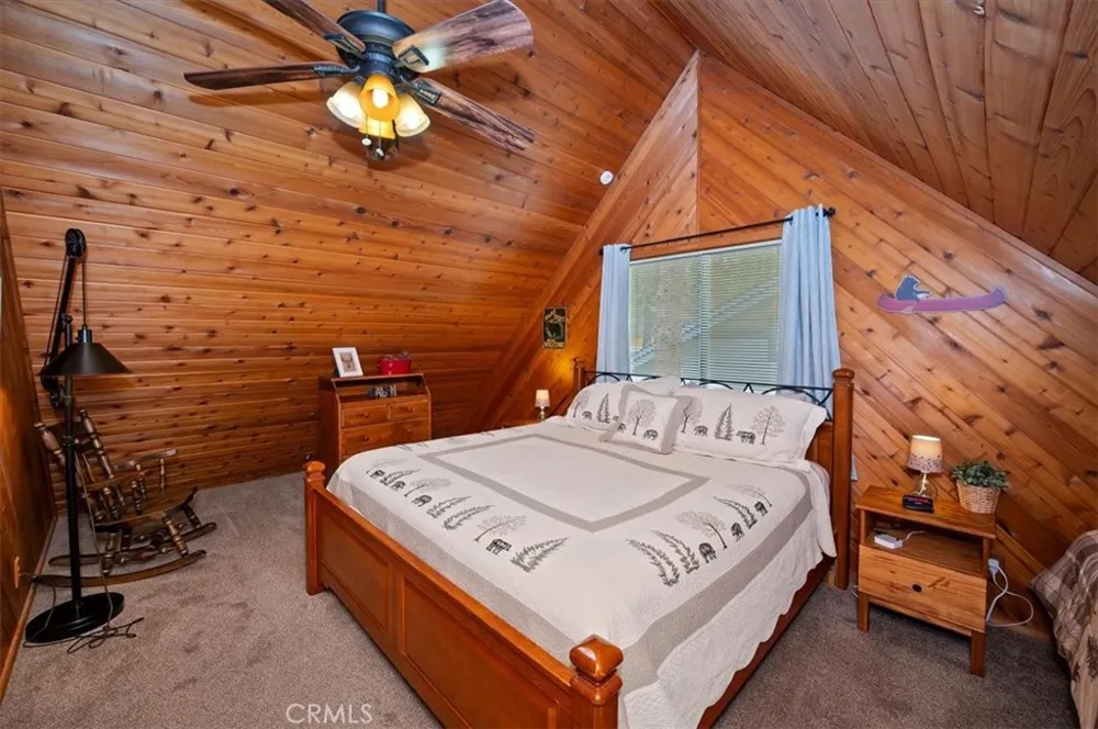 376 Crystal Lake Big Bear Lake, CA 92315