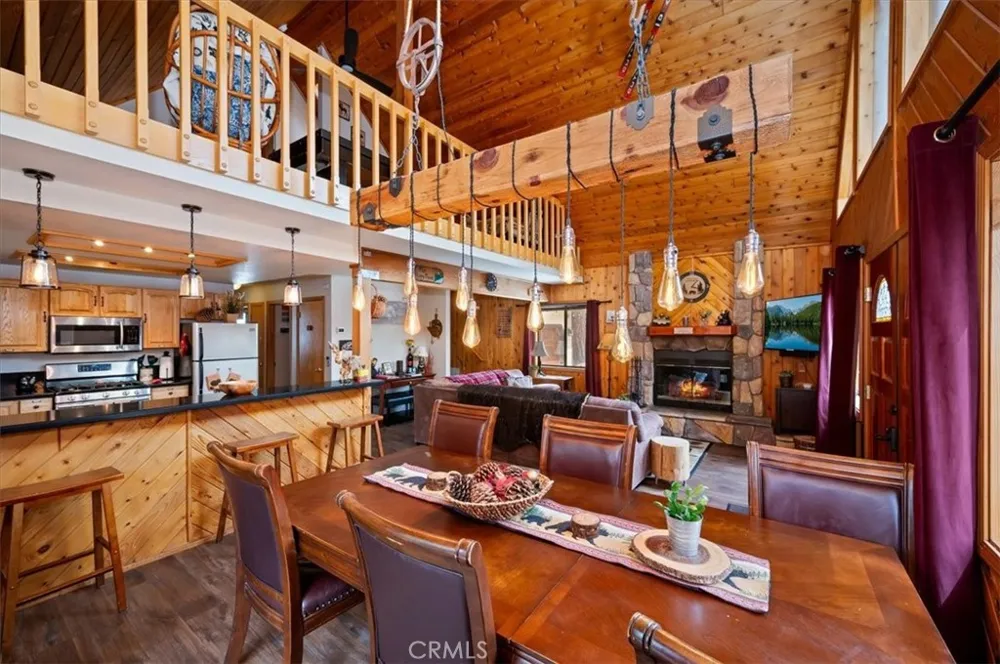 376 Crystal Lake Big Bear Lake, CA 92315