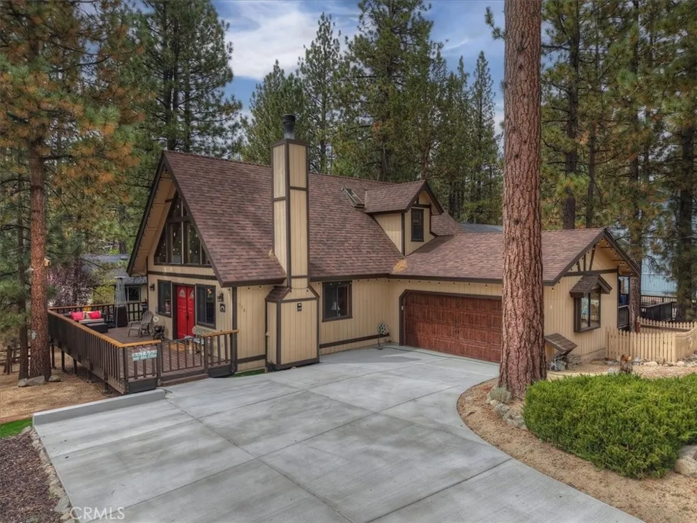 376 Crystal Lake Big Bear Lake, CA 92315