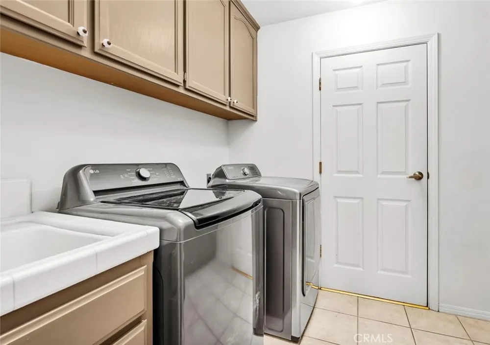 10918 Rosslyn Lane Bakersfield, CA 93311
