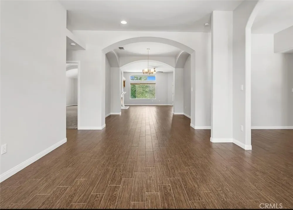 10918 Rosslyn Lane Bakersfield, CA 93311