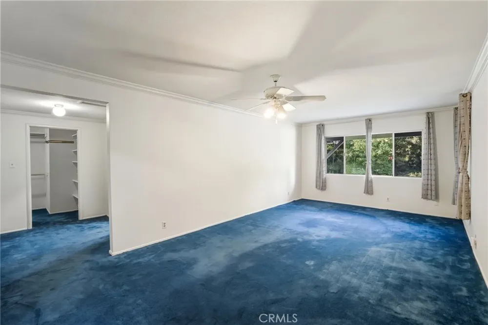 5057 Shirley Tarzana, CA 91356